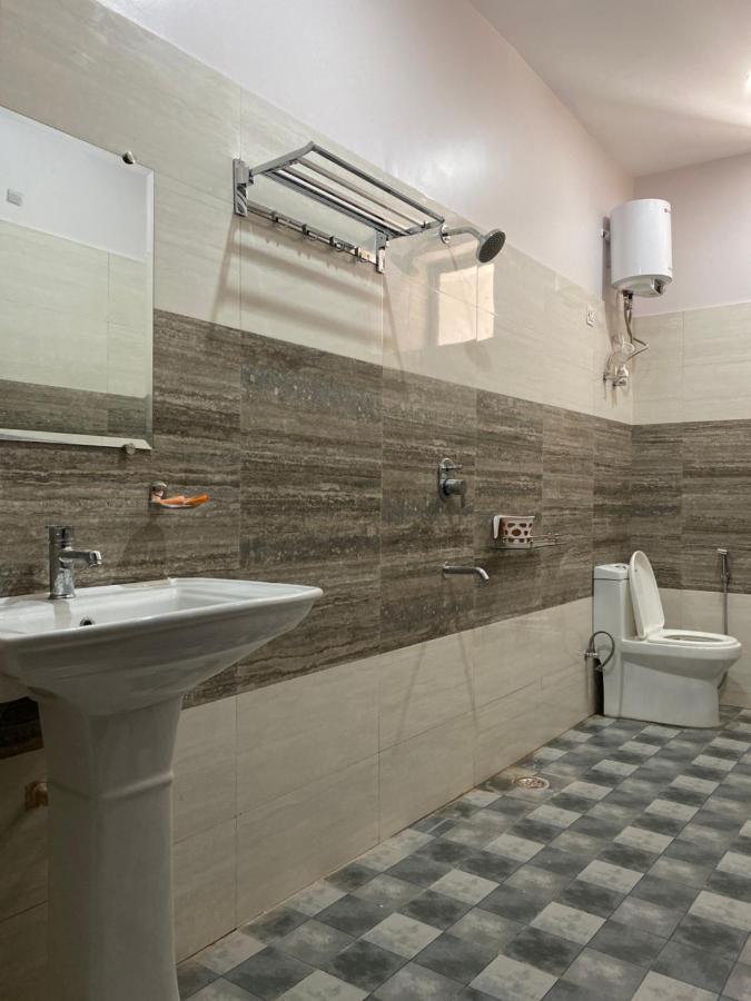 S.R Plaza Hotell Khurja Eksteriør bilde