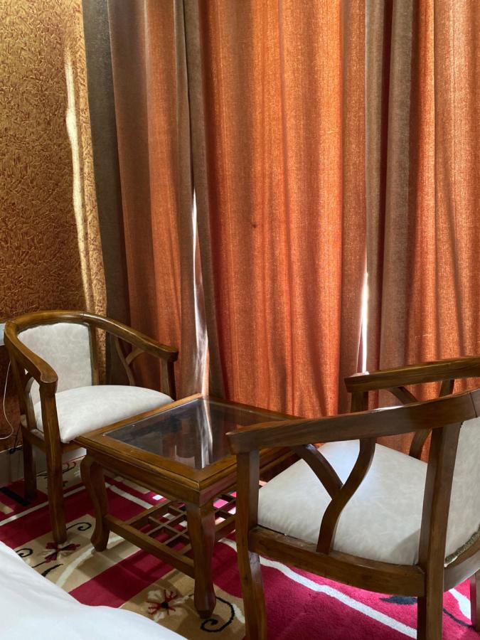 S.R Plaza Hotell Khurja Eksteriør bilde
